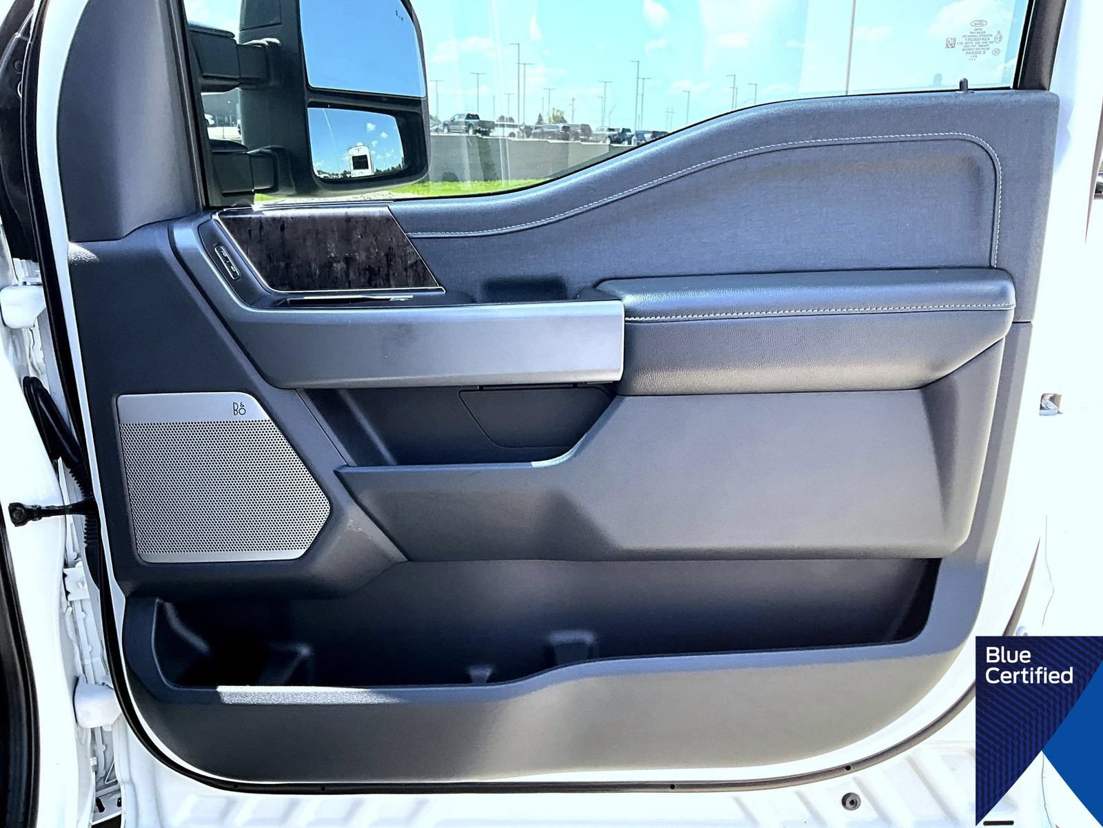 Used 2024 Ford F350 Lariat w/ Sport Appearance Package AWD/4WD image 16
