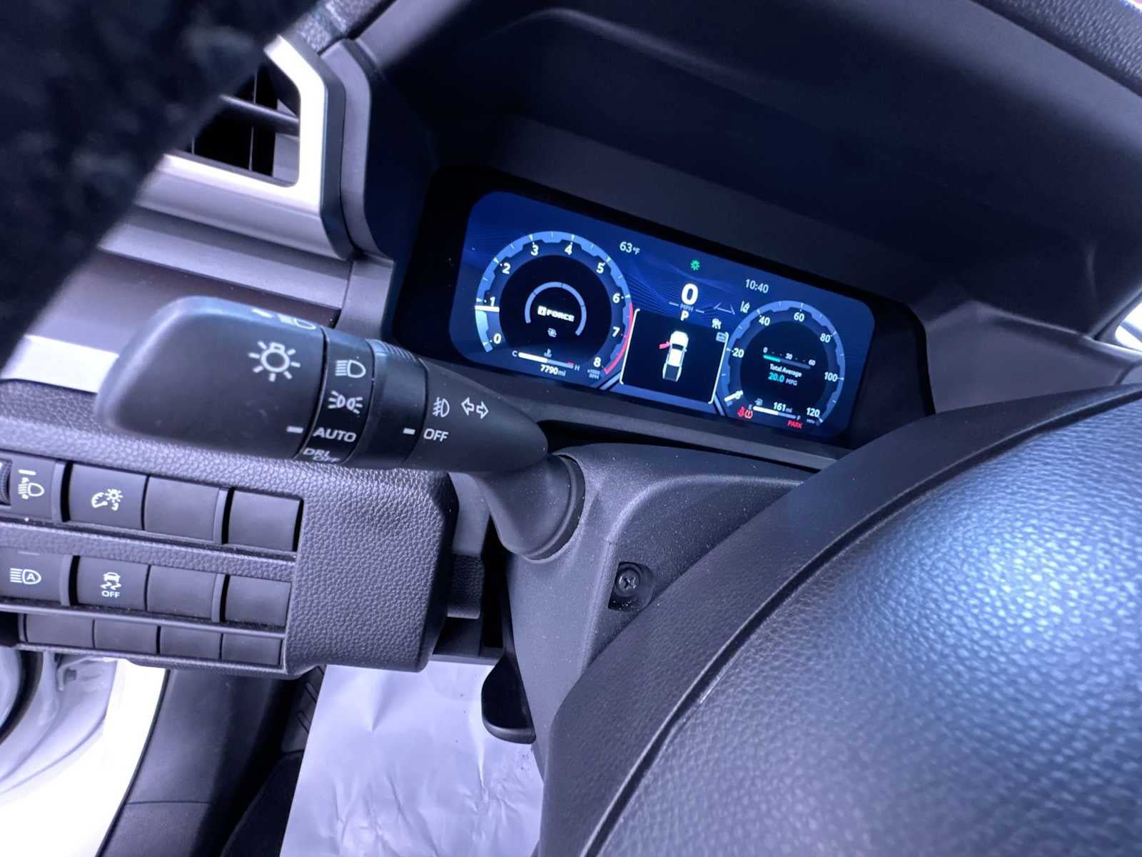 Used 2025 Toyota Tacoma TRD Off-Road AWD/4WD image 18