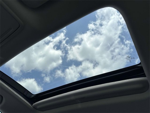 Certified 2025 Honda Accord SE image 15