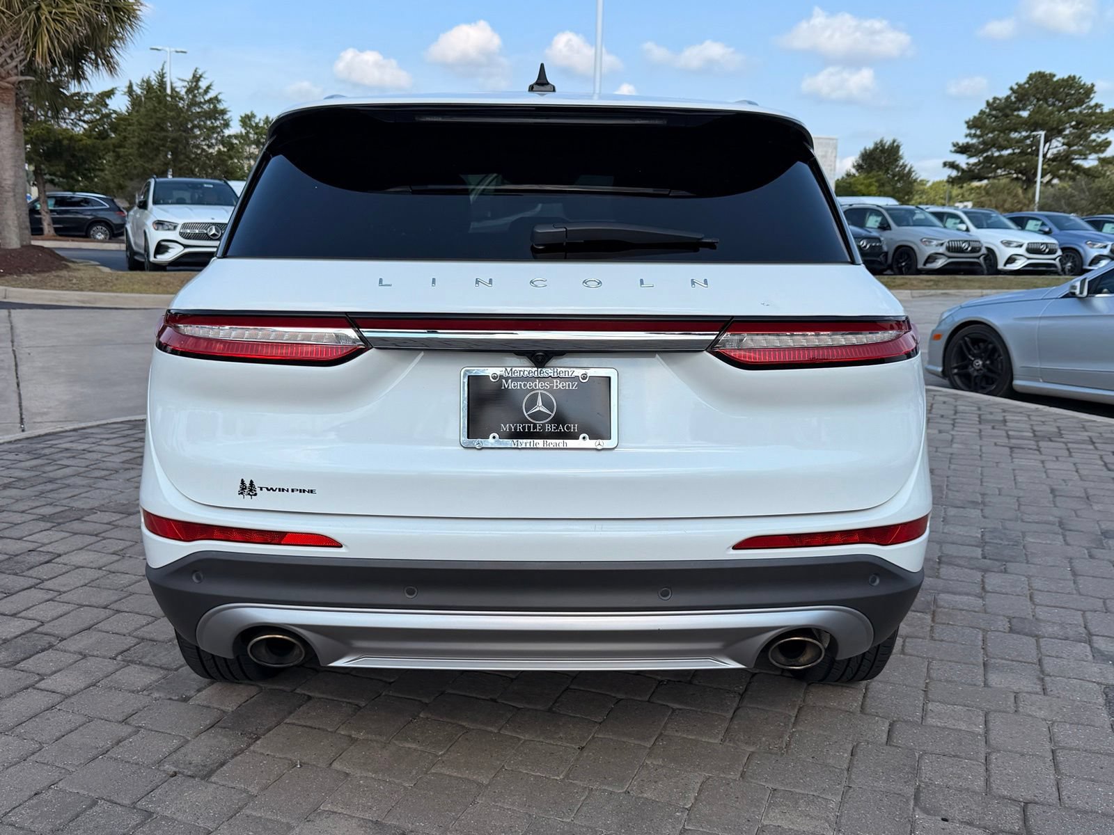 Used 2020 Lincoln Corsair AWD w/ Equipment Group 101A image 9