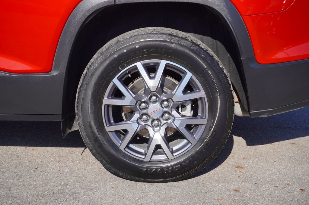 Used 2023 GMC Acadia SLT image 11