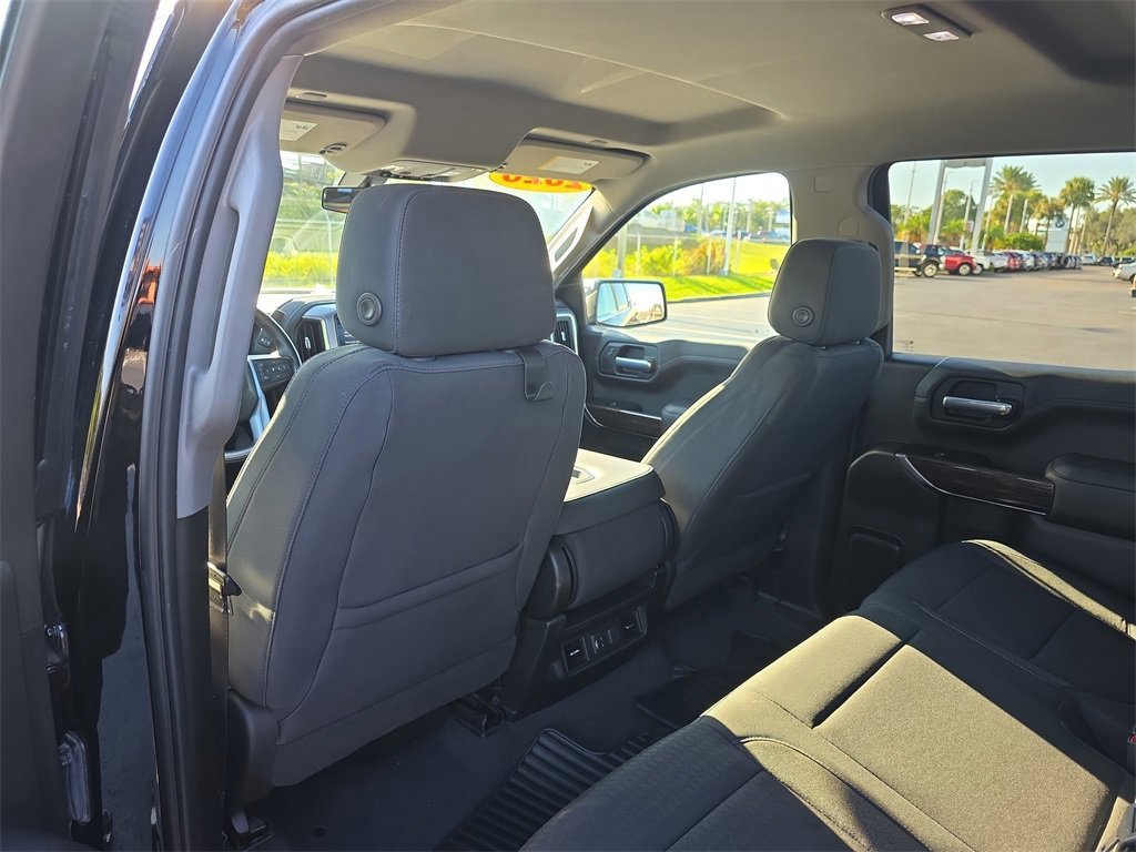 Used 2020 GMC Sierra 1500 SLE w/ SLE Value Package image 11