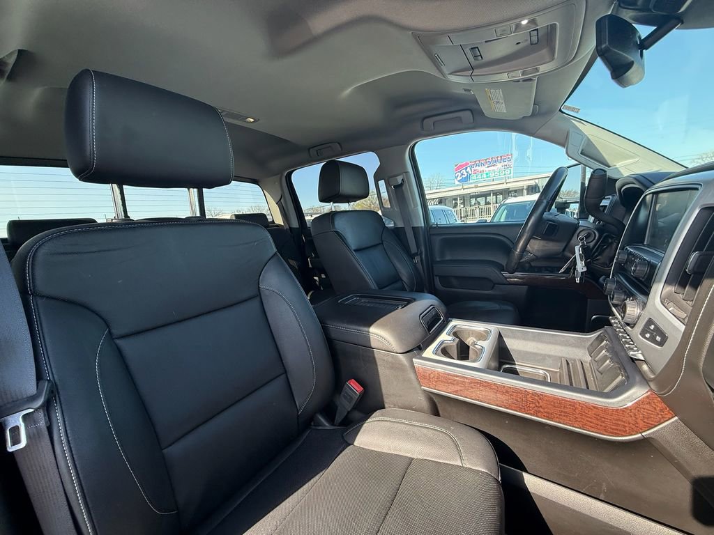 Used 2016 GMC Sierra 2500 SLT w/ Duramax Plus Package image 23