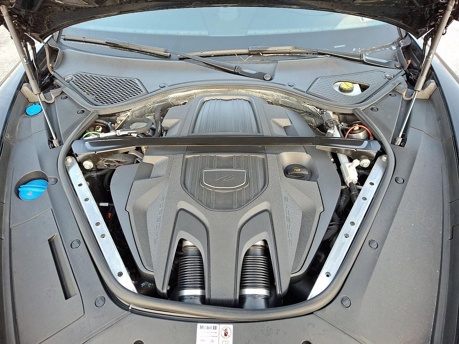 Used 2023 Porsche Panamera Platinum Edition RWD image 28