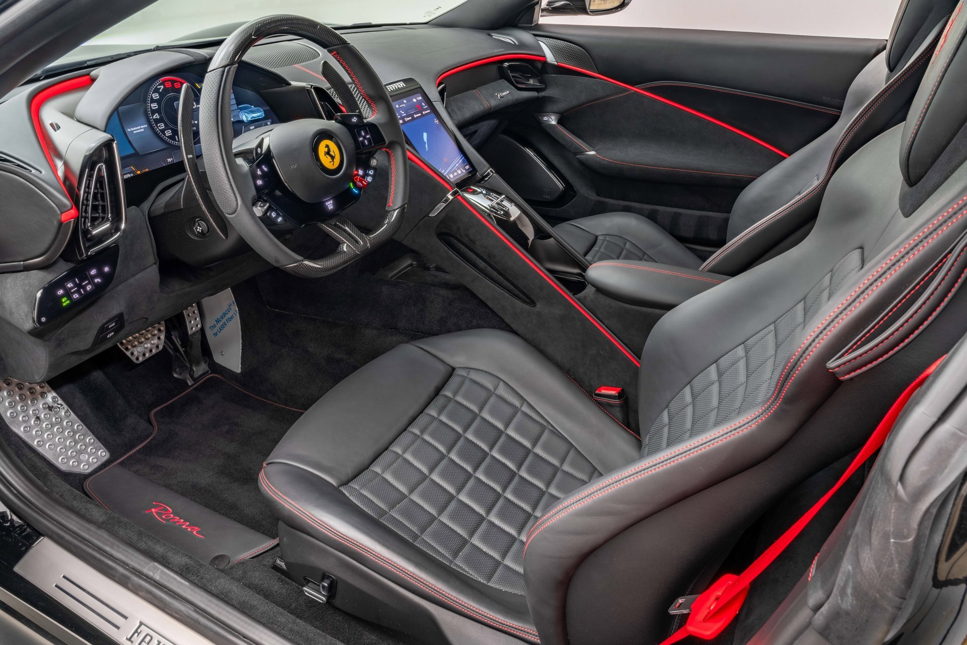 Certified 2024 Ferrari Roma Base image 40