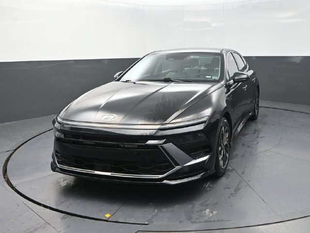 Used 2024 Hyundai Sonata SEL FWD image 2
