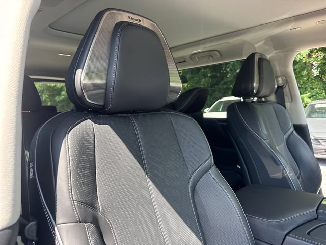 Used 2025 INFINITI QX80 Sensory AWD/4WD image 28