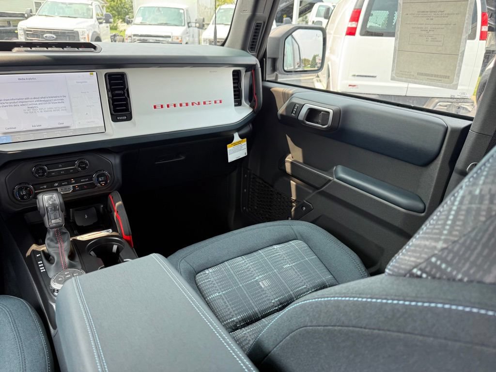 New 2026 Ford Bronco Heritage Edition AWD/4WD image 45
