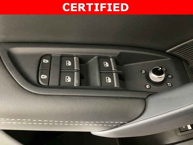 Used 2025 Audi Q5 2.0T Premium Plus w/ Premium Plus Package image 19