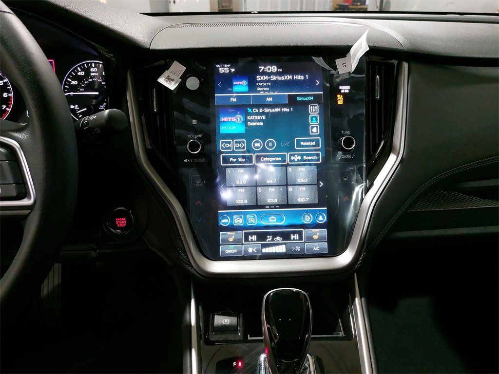 Used 2025 Subaru Outback Premium w/ Popular Package #1A image 21