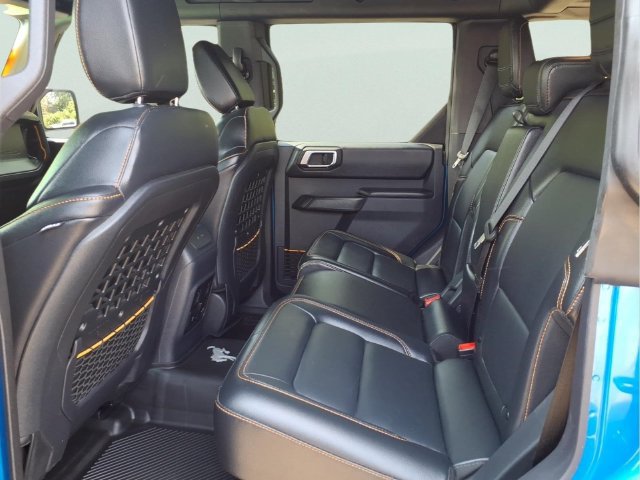 Certified 2024 Ford Bronco Badlands AWD/4WD image 9