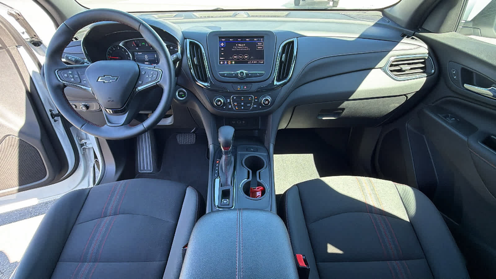 Certified 2024 Chevrolet Equinox RS AWD/4WD image 26