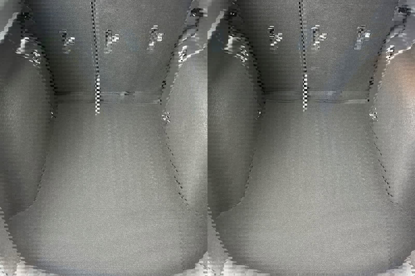 Used 2024 Nissan Kicks SV FWD image 15