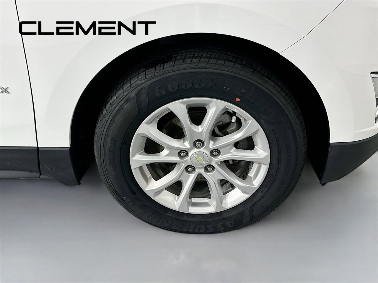 Used 2020 Chevrolet Equinox LT w/ Driver Convenience Package image 35