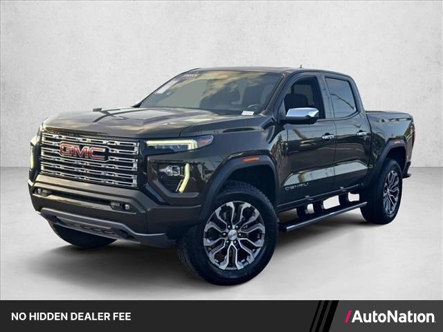 Used 2024 GMC Canyon Denali AWD/4WD image 1