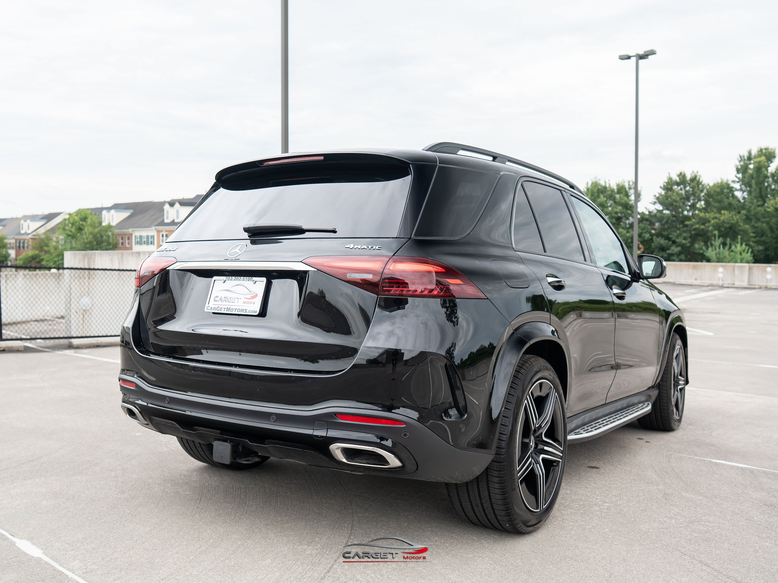 Used 2026 Mercedes-Benz GLE 350 4MATIC w/ AMG Line Exterior image 7