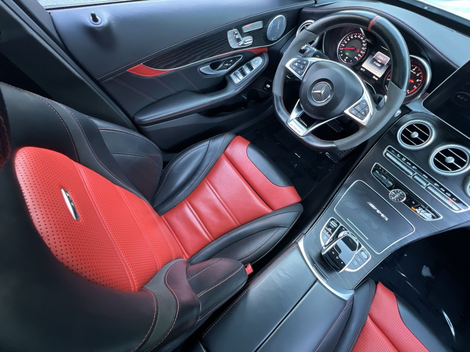 Used 2015 Mercedes-Benz C 63 AMG S image 16