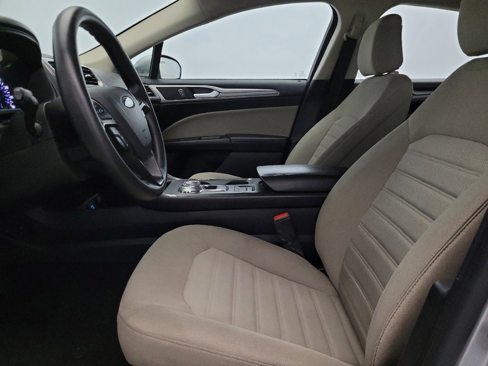 Used 2020 Ford Fusion S image 17