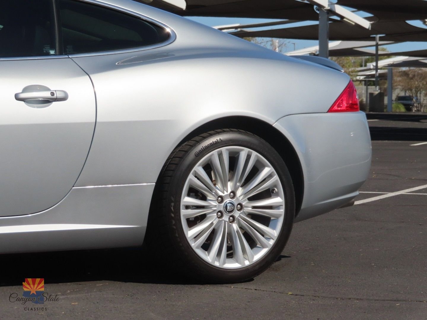 Used 2010 Jaguar XK Coupe image 19