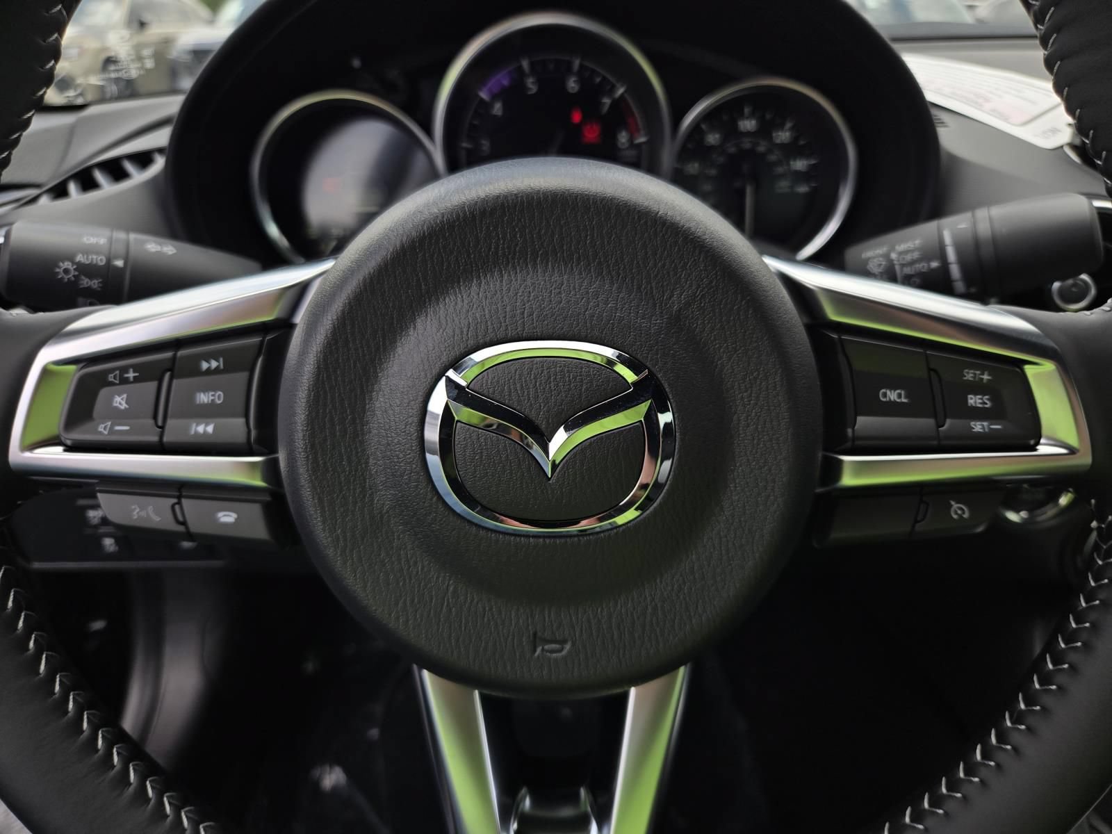 New 2026 MAZDA MX-5 Miata RF Grand Touring RWD image 22