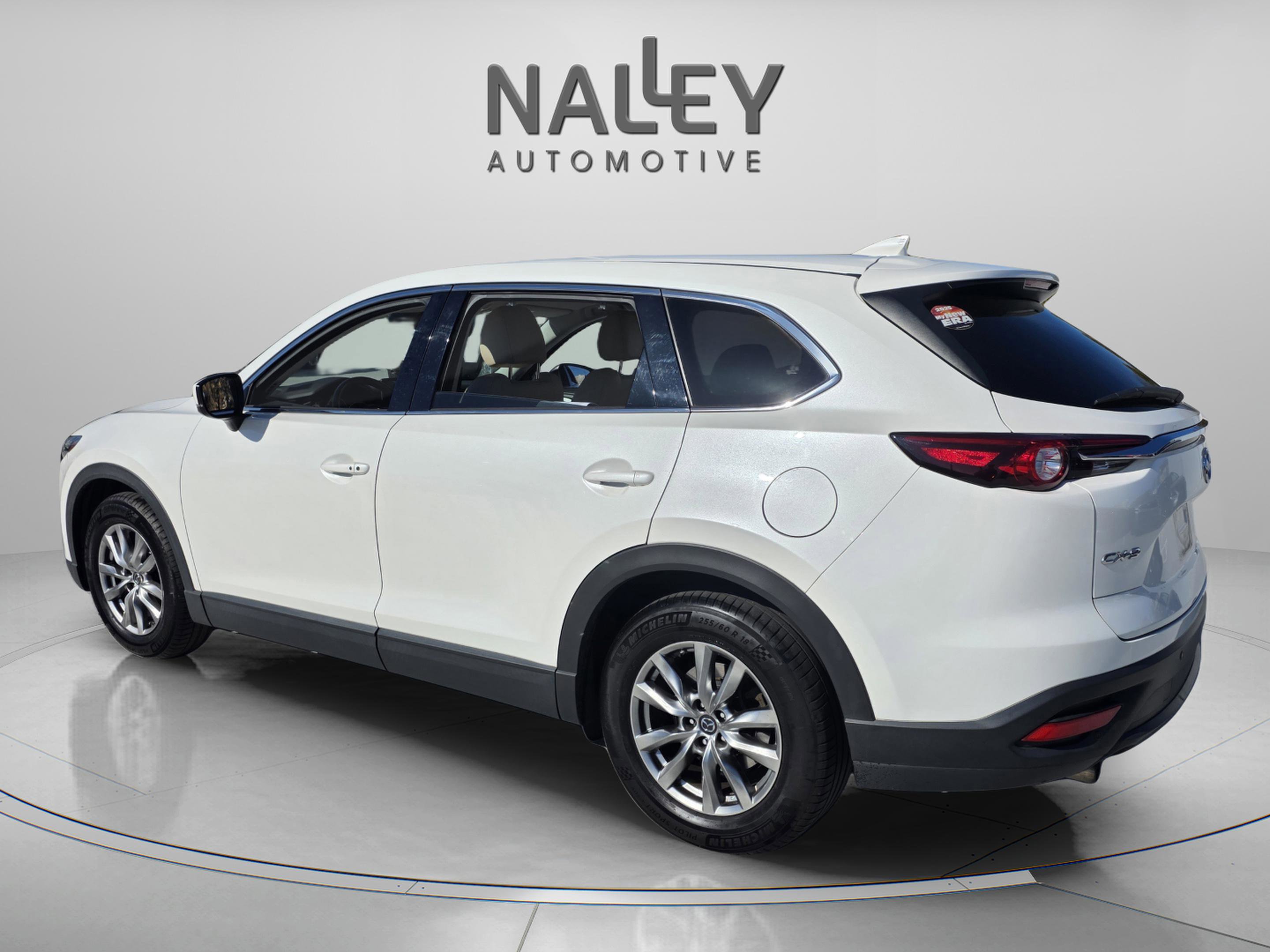 Used 2019 MAZDA CX-9 Touring w/ Touring Premium Package image 3