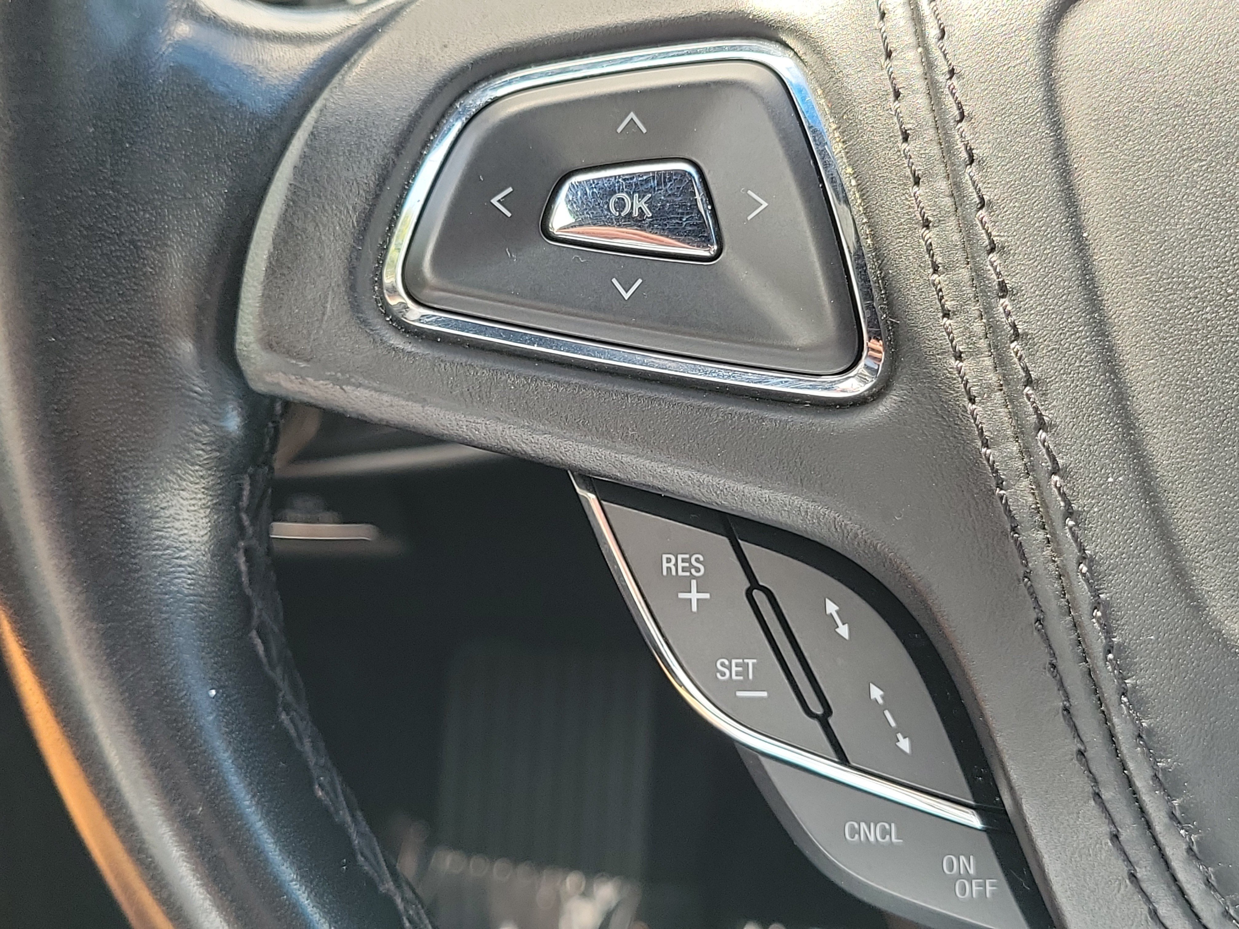 Used 2020 Lincoln MKZ FWD image 20