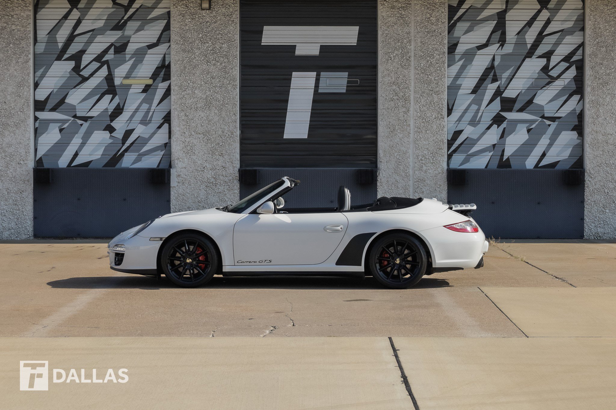 Used 2011 Porsche 911 Carrera GTS RWD image 7