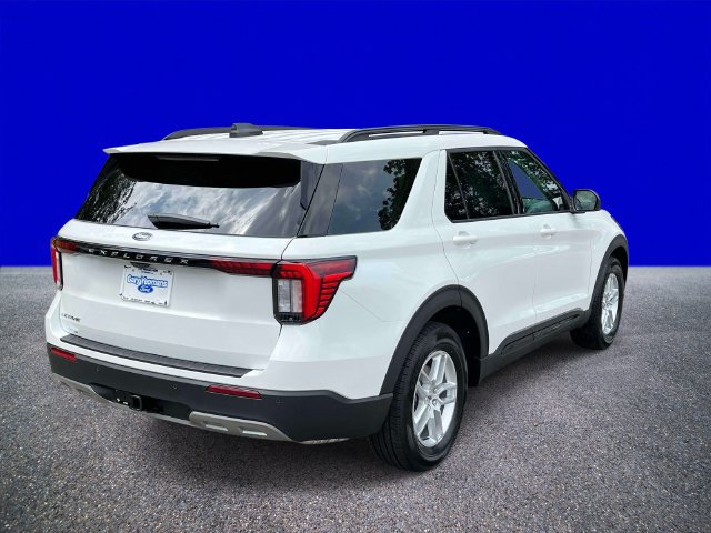 New 2026 Ford Explorer Active w/ Active Comfort Package RWD image 3