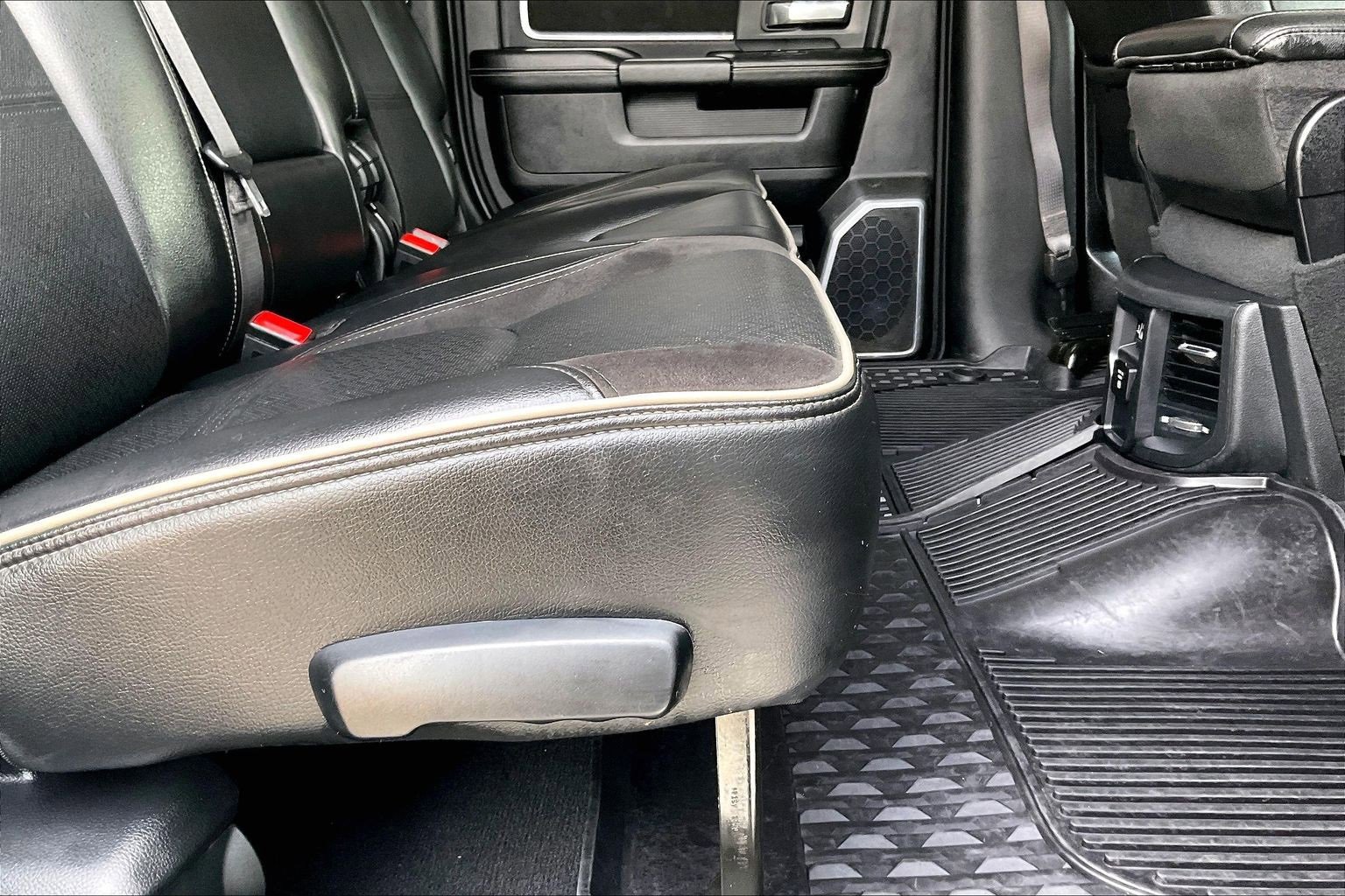 Used 2019 RAM 2500 Laramie image 20