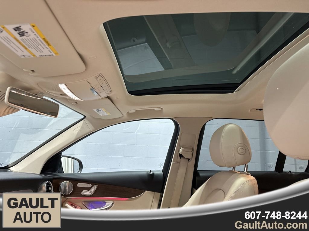 Used 2020 Mercedes-Benz GLC 300 4MATIC image 13