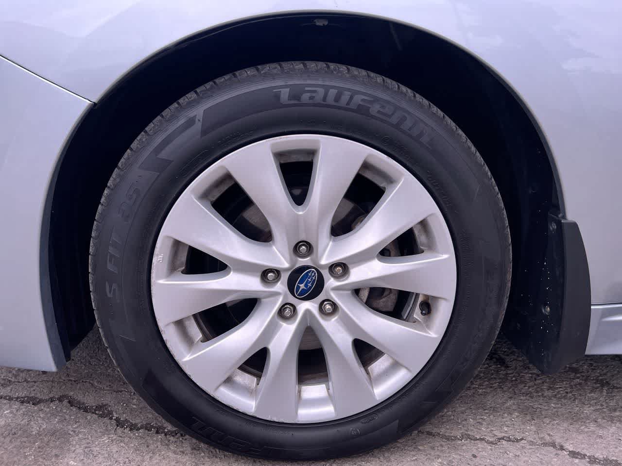 Used 2016 Subaru Legacy 2.5i Premium AWD/4WD image 10