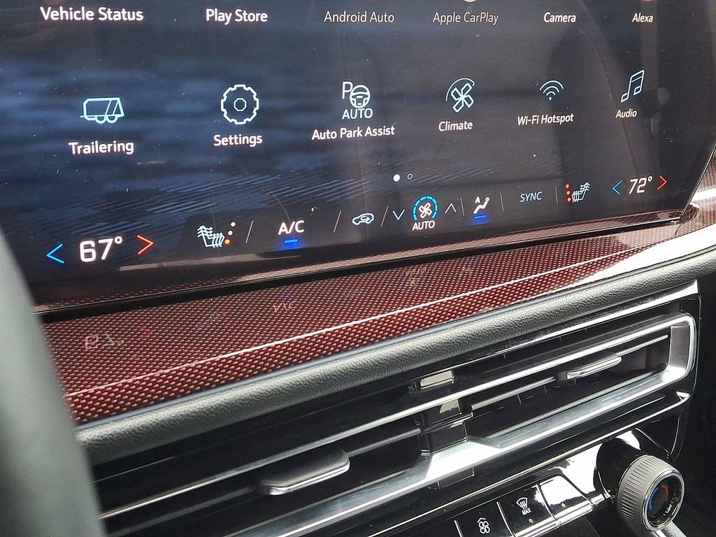 Used 2024 Chevrolet Traverse Z71 w/ Enhanced Driving Package image 16