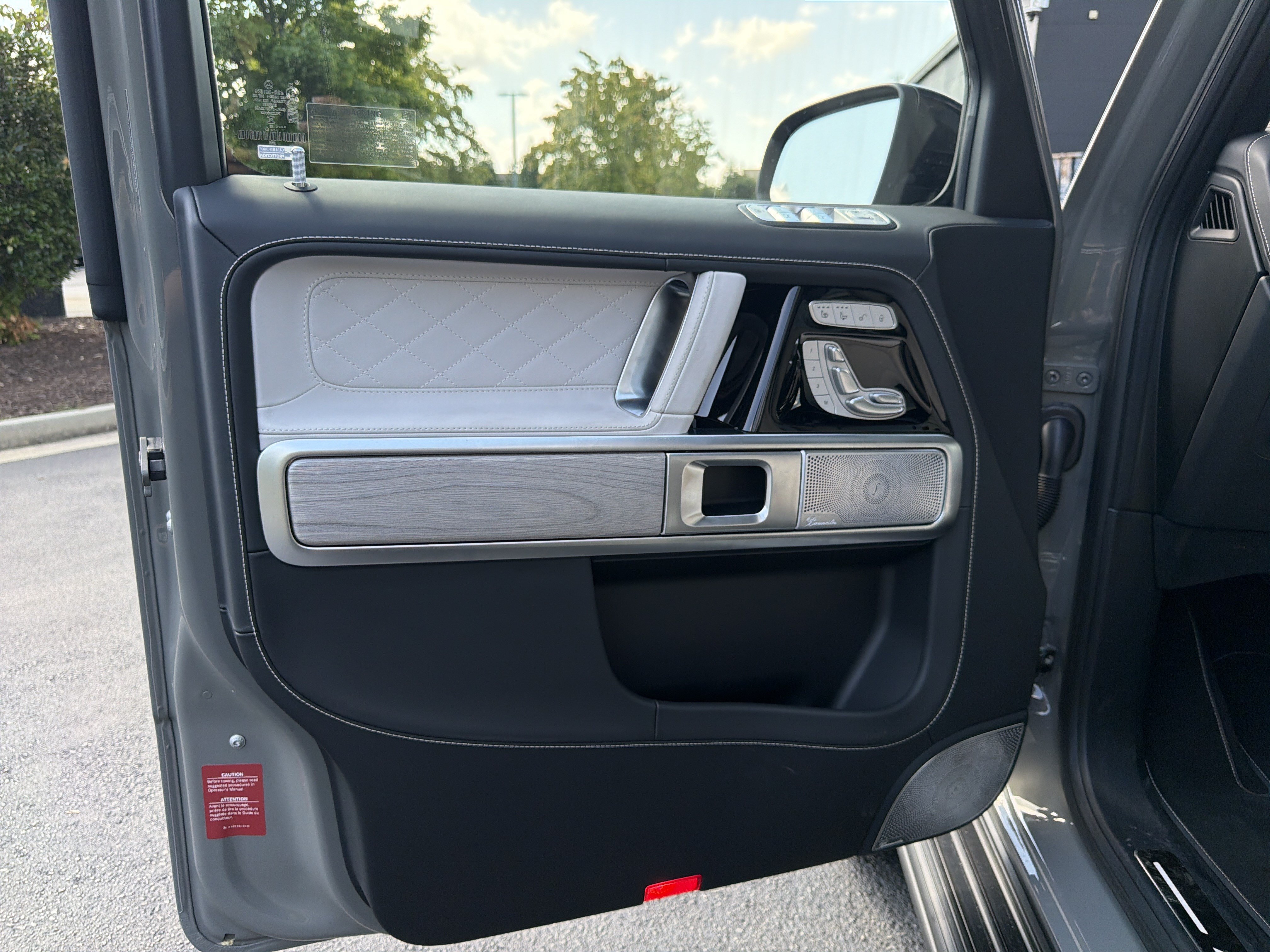 Used 2027 Mercedes-Benz G 63 AMG 4MATIC image 24