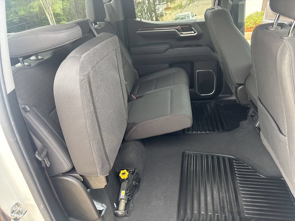 Certified 2026 Chevrolet Silverado 1500 LT AWD/4WD image 48