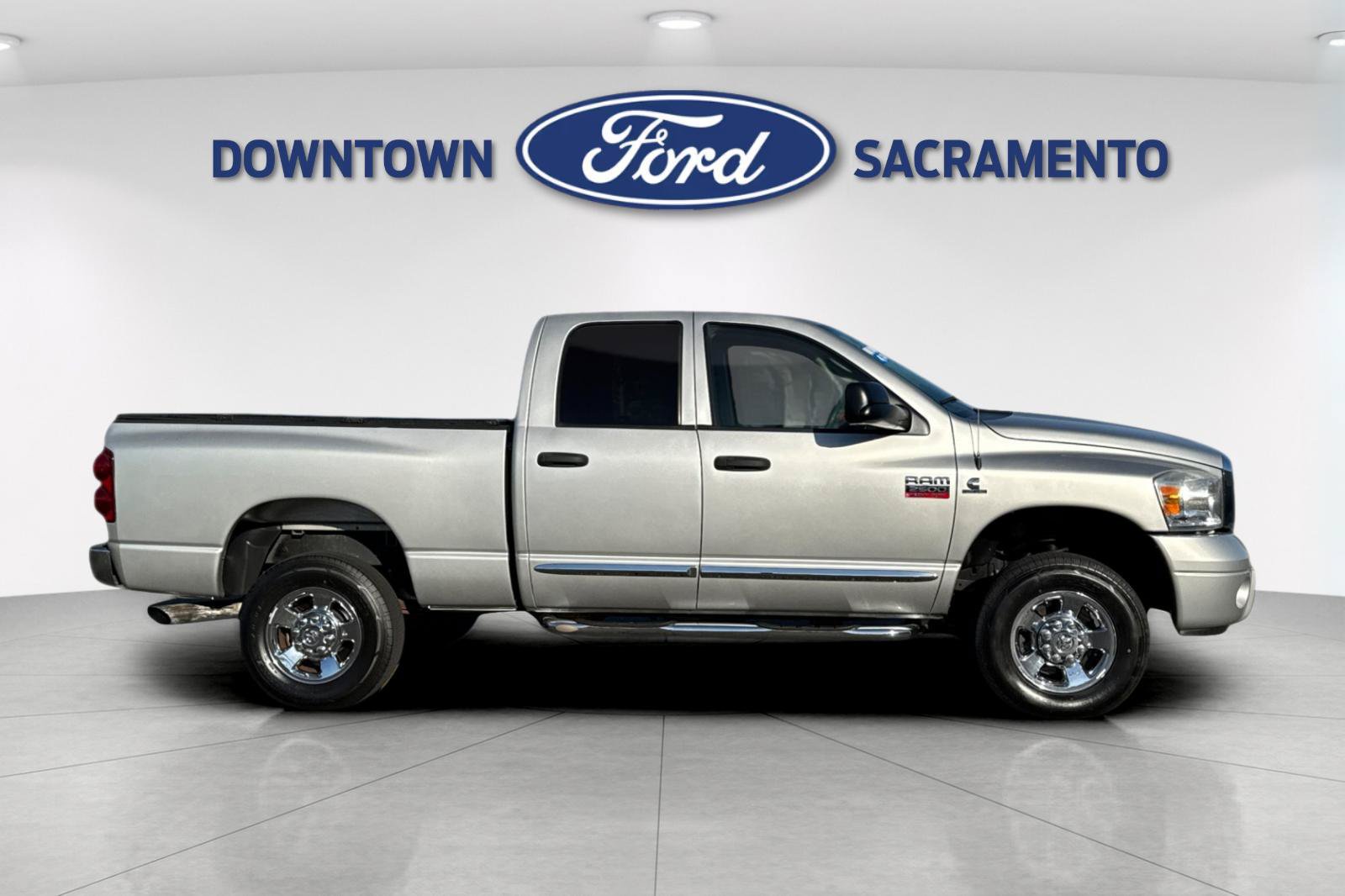 Used 2009 Dodge Ram 2500 Truck Laramie w/ Trailer Tow Group AWD/4WD image 7