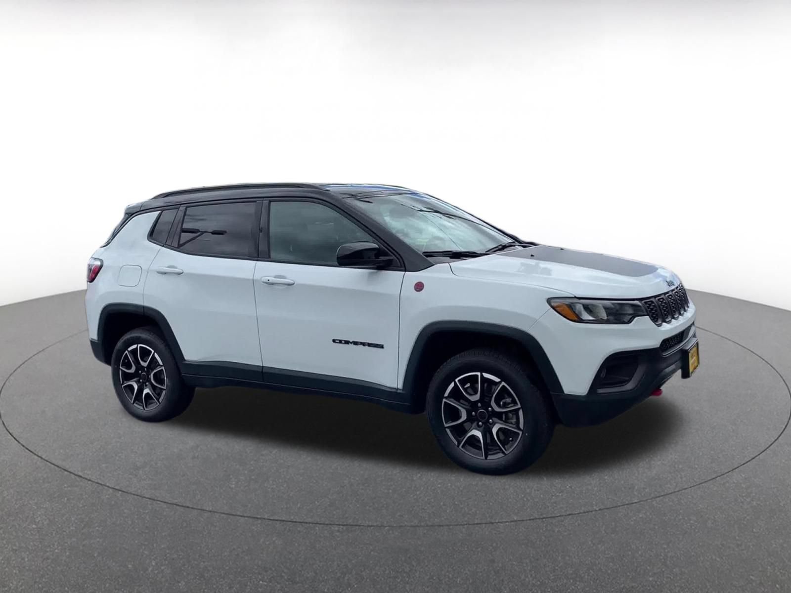 Used 2025 Jeep Compass Trailhawk AWD/4WD video 2