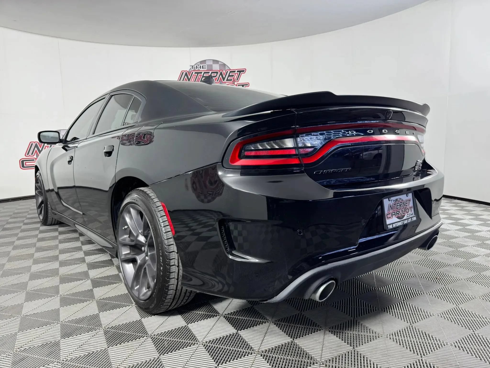 Used 2021 Dodge Charger R/T w/ Daytona Edition Group RWD image 27