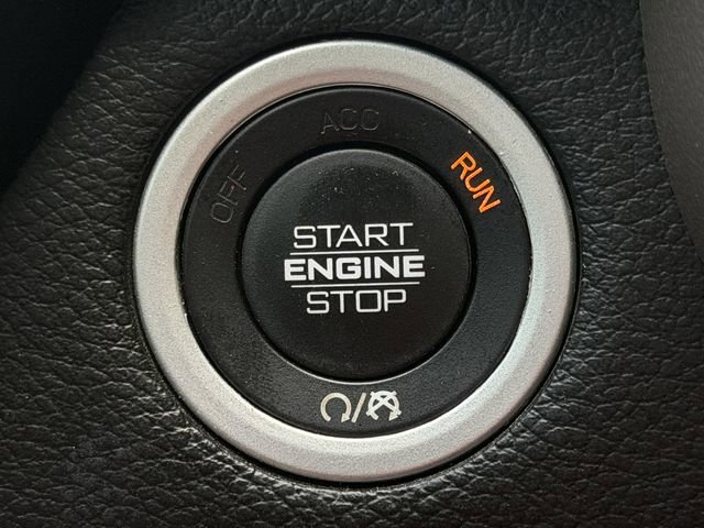 Used 2019 RAM 1500 Laramie AWD/4WD image 21