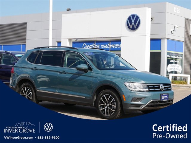 Used 2021 Volkswagen Tiguan SE image 1