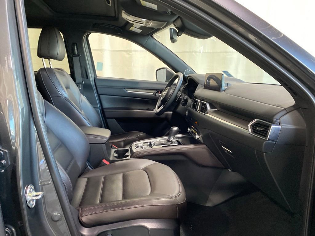 Certified 2023 MAZDA CX-5 Signature AWD/4WD image 11