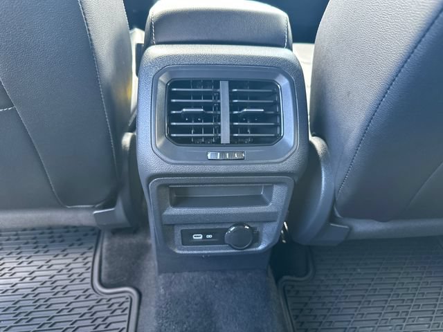 Certified 2022 Volkswagen Tiguan SEL R-Line AWD/4WD image 35