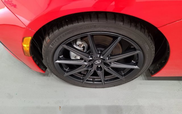 Used 2024 Toyota GR86 Premium image 34