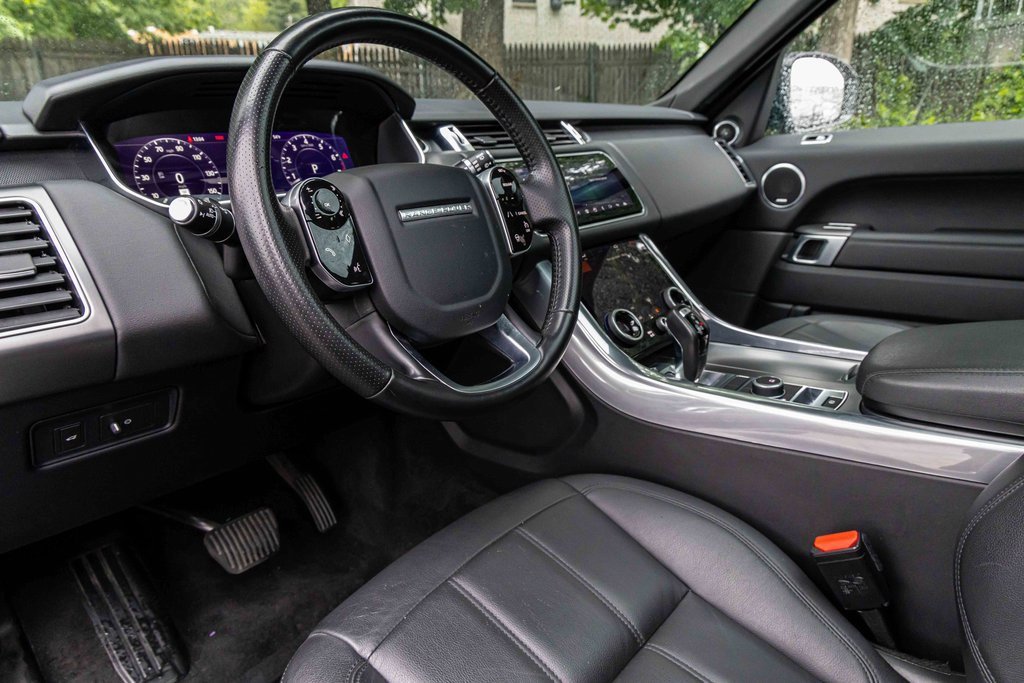 Used 2022 Land Rover Range Rover Sport SE image 7
