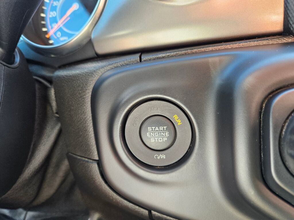 Used 2020 Jeep Gladiator Sport w/ Quick Order Package 24S image 27