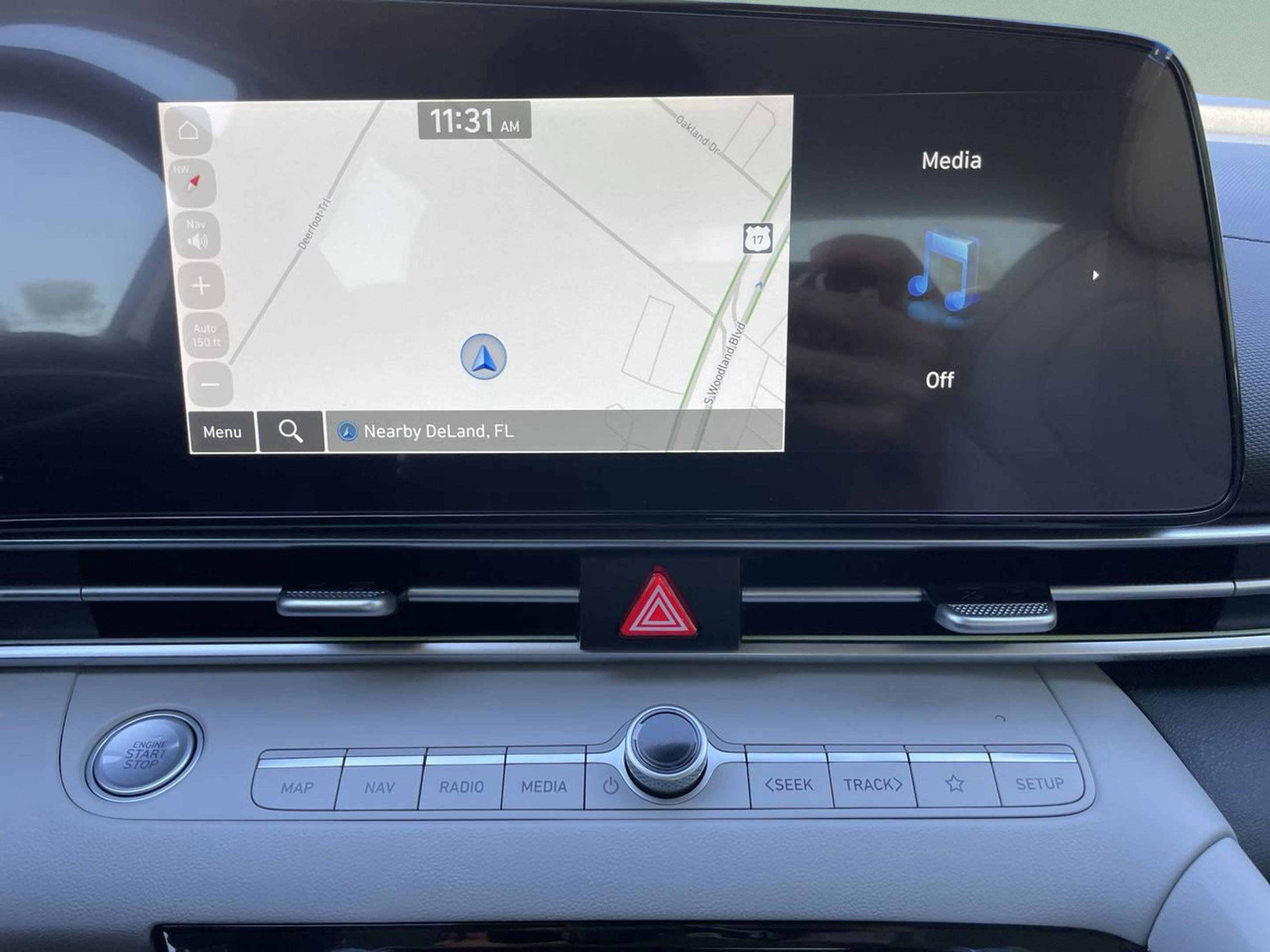 New 2026 Hyundai Elantra Limited image 17