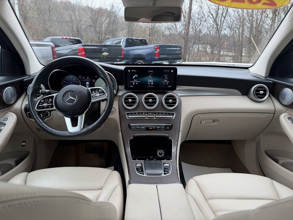 Used 2020 Mercedes-Benz GLC 300 4MATIC Coupe image 17