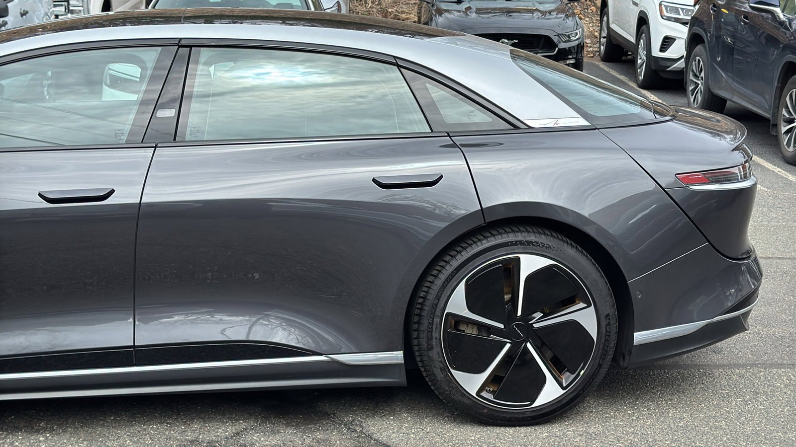 Used 2023 Lucid Air Grand Touring image 6