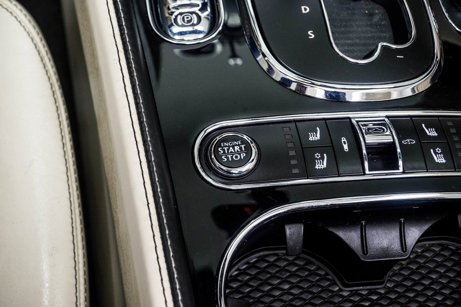 Used 2017 Bentley Continental GT image 20