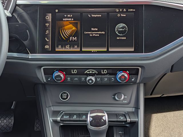 Certified 2025 Audi Q3 2.0T Premium AWD/4WD image 28