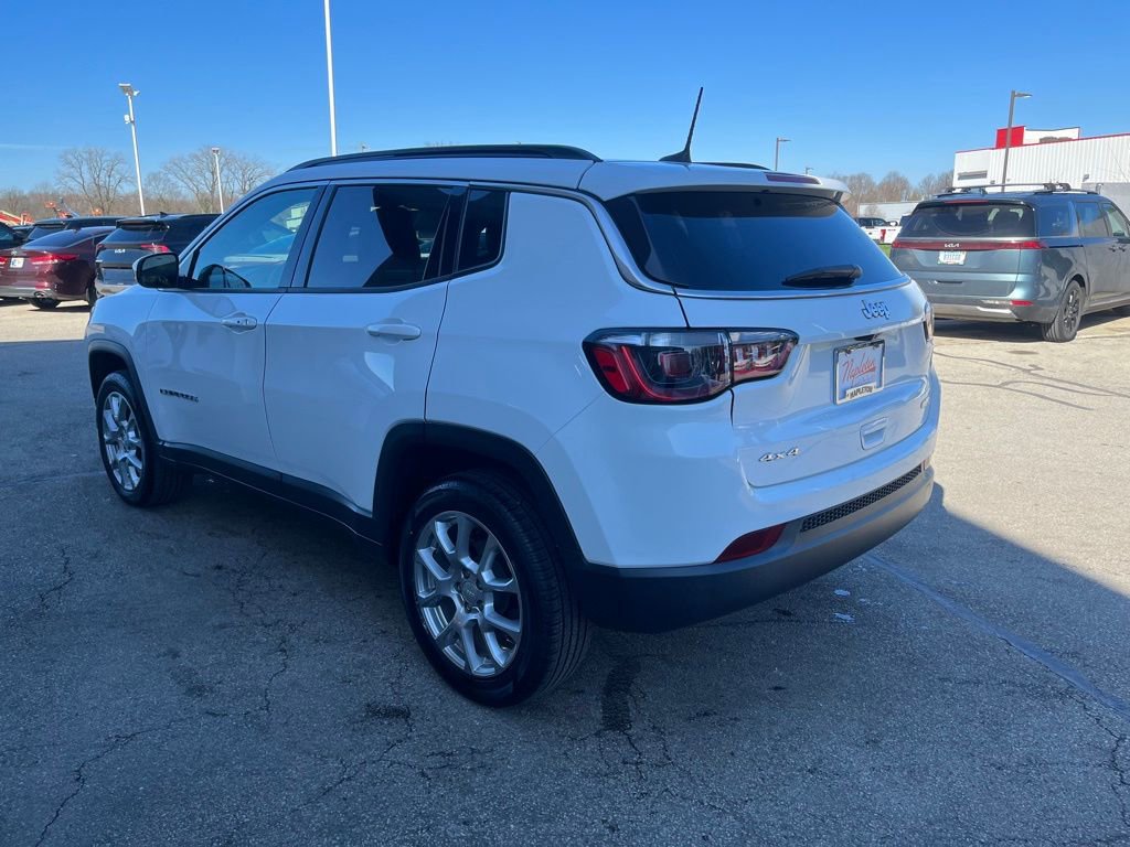 Used 2023 Jeep Compass Latitude image 5